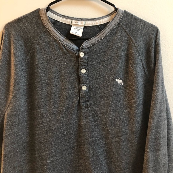 A&F Long Sleeve - Picture 2 of 3